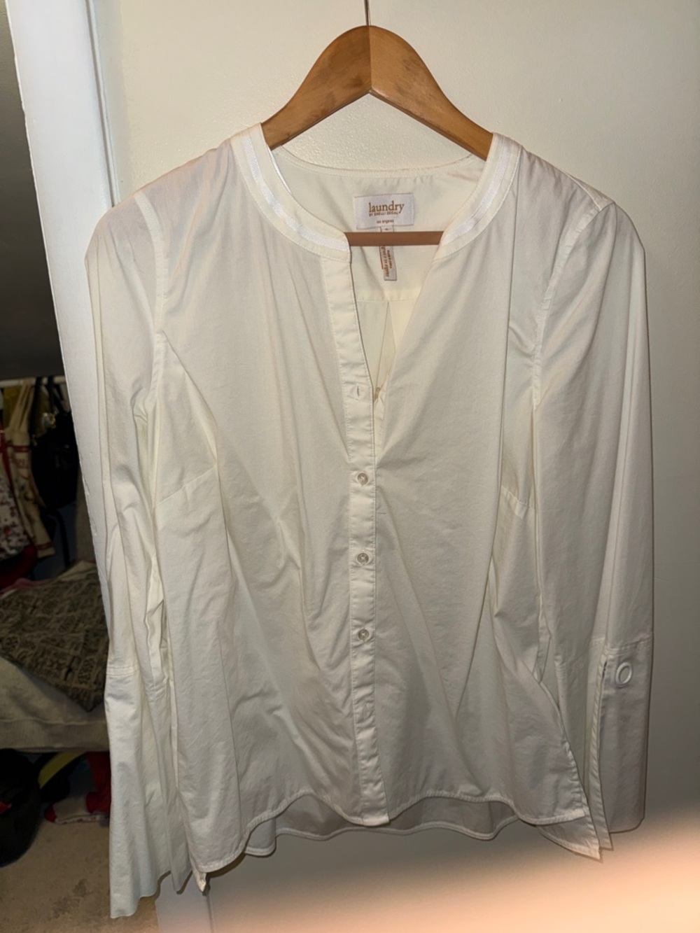 Laundry By Shelli Segal White Collarless Button-Front Blouse